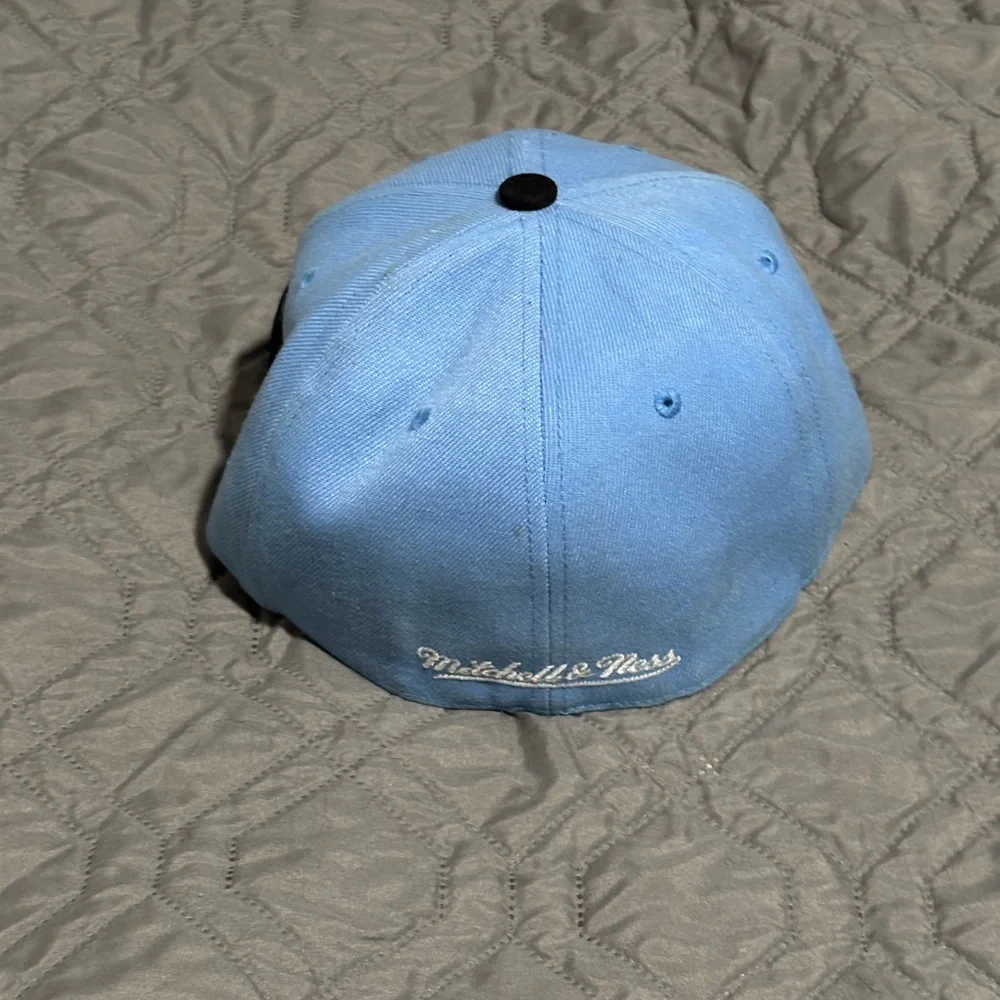 Mitchell & Ness Blue and Gray Cap - Picture 2 of 5